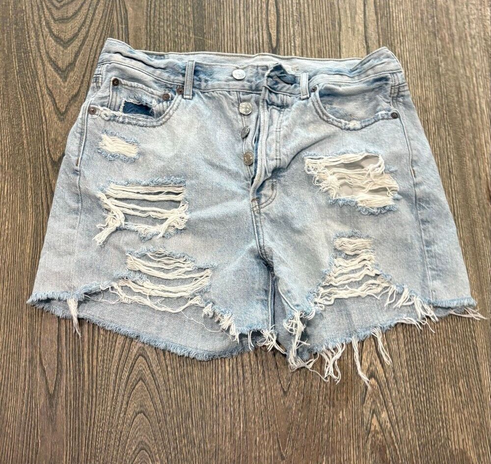 American Eagle Outfitters Women's Distressed 90s Boyfriend Jean Shorts Blue Sz 8
